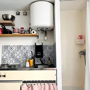 Cute Marais Private For 2 , París Francia
