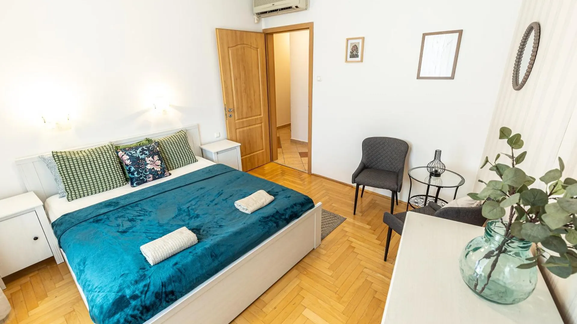 Gozsdu White Raven Residence 305 0*, Budapest